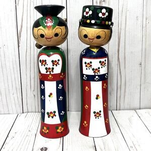 Bride and Groom Handmade Japanese Kokeshi Folk Art Wooden Bobblehead Dolls 11"